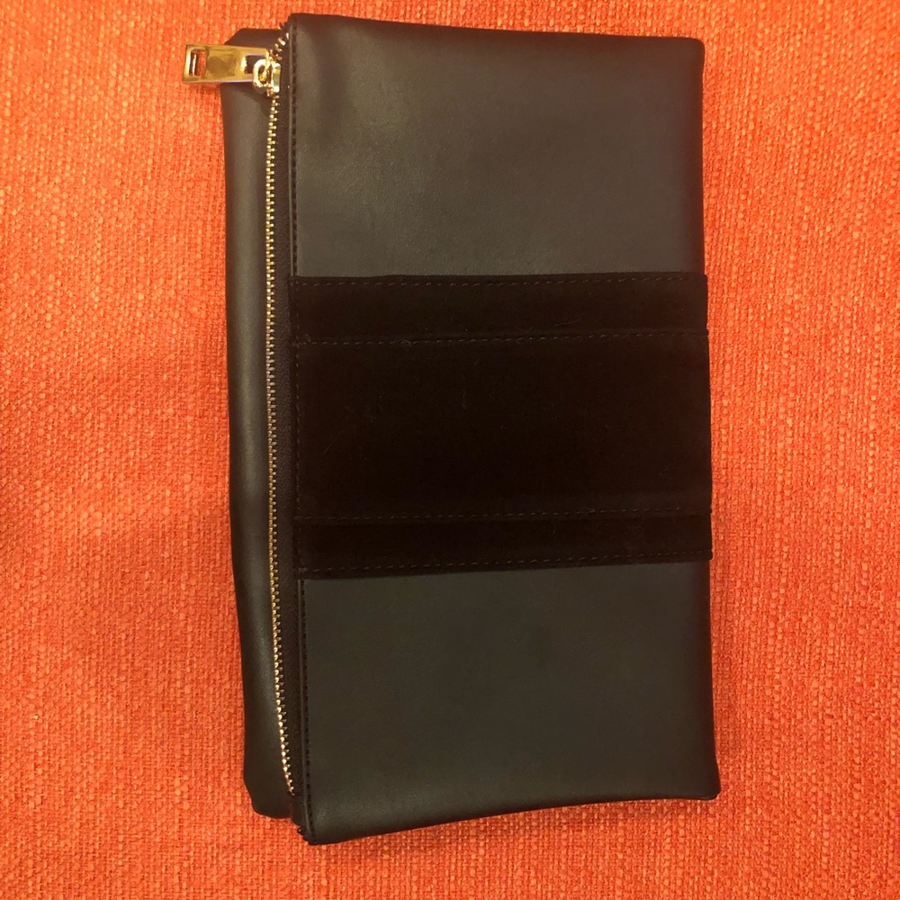 Brand new Summer & Rose Foldover Clutch